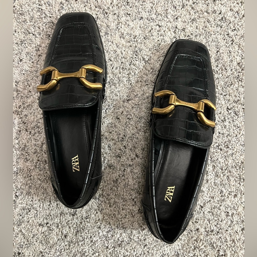 Zara Square Toe Loafers Size 9